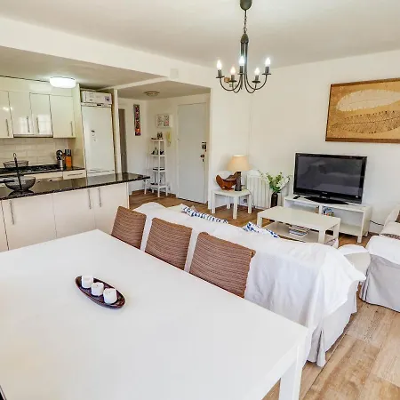 Clarimar By Hello Homes *